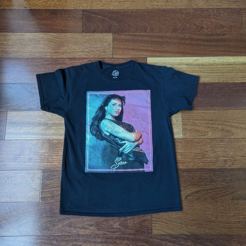 Original Selena Merchandise Black T-shirt M
